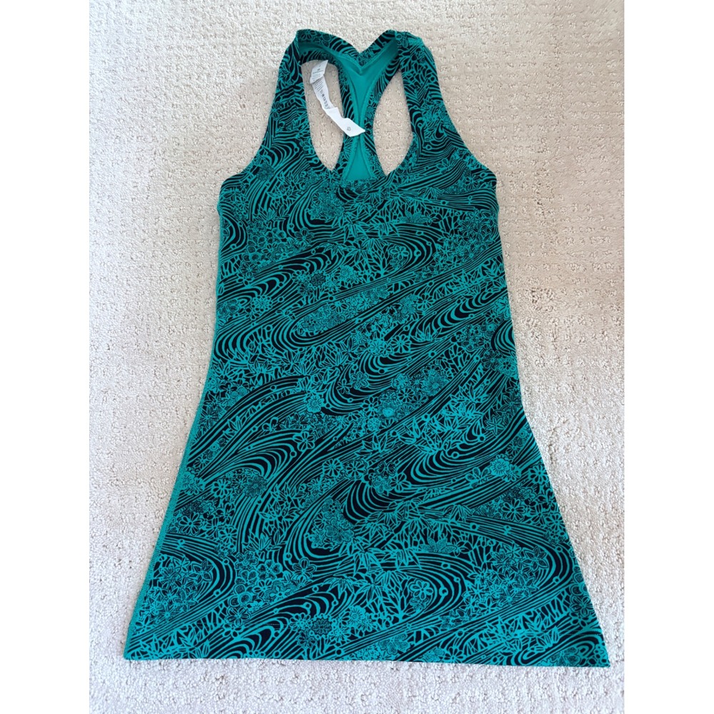 Lululemon‎ Racerback Tank Top Womens 2 Teal Floral Swirl